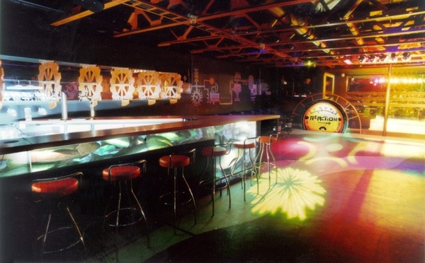 Диско-бар «Трюм» 2003 год